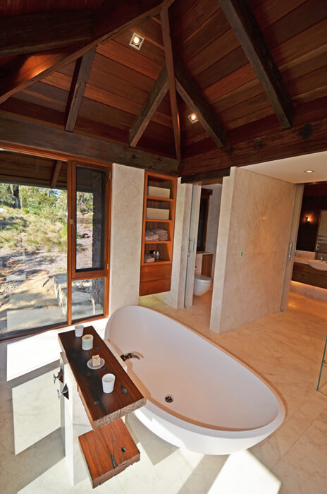 Escarpment house