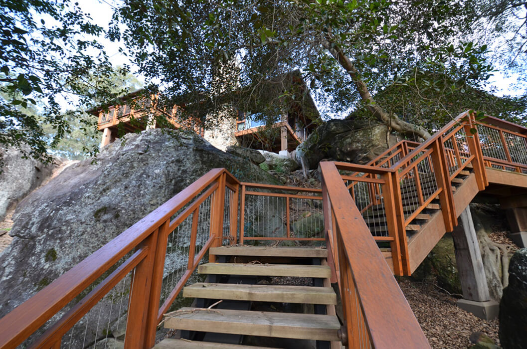 Escarpment house