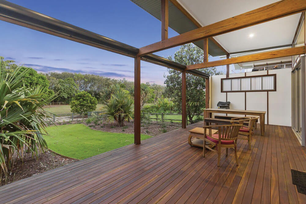 Handbrushed timber finish