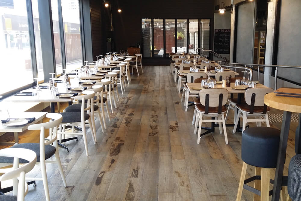 Sawtooth timber finish