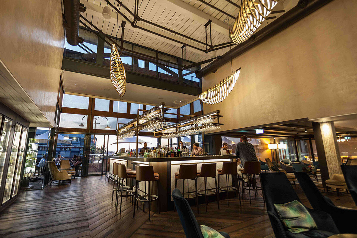 Sawtooth timber finish