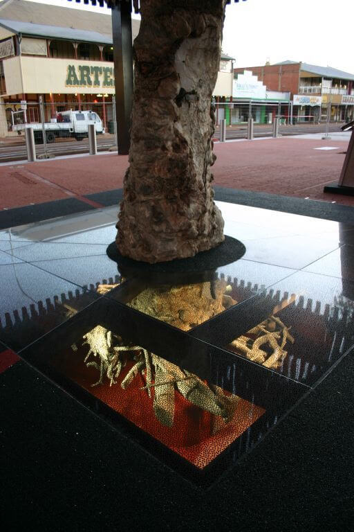 Tree of Knowledge, Barcaldine